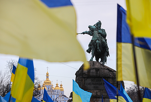 В Одессе снесут памятники Екатерине II и Александру Суворову