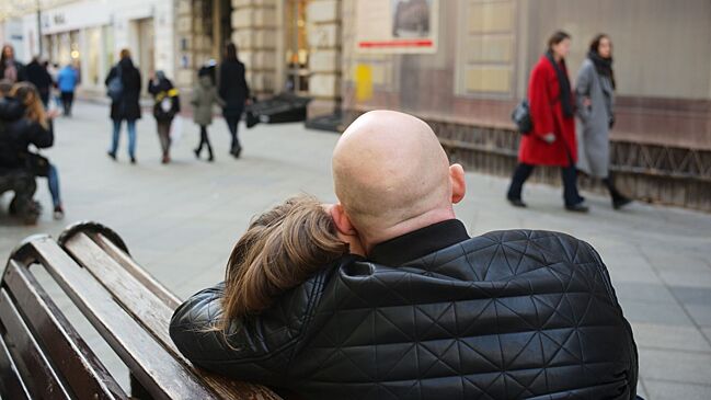 Психолог объяснила, почему молодой паре не стоит жить с родителями