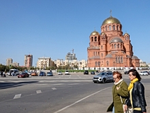 Полиция поймала волгоградца, дрифтовавшего 1 мая у собора Александра Невского