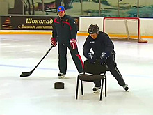 Первые хоккейные тренировки Путина показали на видео