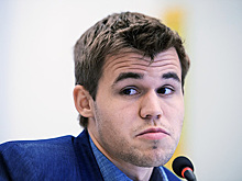 Чемпион мира по шахматам Карлсен проиграл в третьем круге Кубка мира