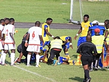 Футболист вдруг умер во время матча