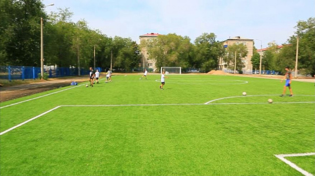В Новокуйбышевске отремонтировали ФОК "Водолей" и оборудовали новое футбольное поле