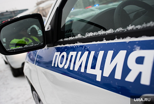 В Свердловской области перекрыли трассу из-за ДТП с бетономешалкой