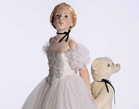Выставка фарфоровых кукол «Хрупкие мечты» открылась в Московском районе