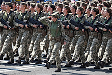 На Украине обяжут всех женщин явиться в военкомат