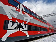 В аэроэкспрессах запустили поздравления от артистов театра