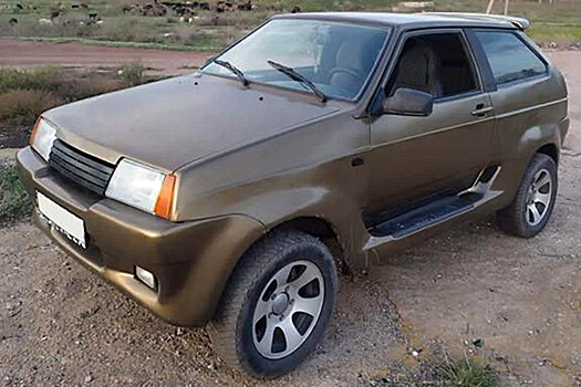 В Казахстане продают редкий хетчбэк Lada Tarzan
