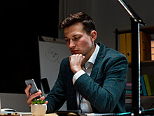 Карьера вместо семьи: что делать, если муж — трудоголик