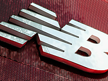 New Balance и Under Armour подали иски к российским продавцам из-за контрафакта