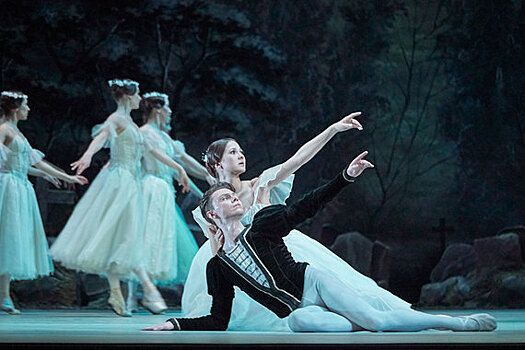 Екатеринбургский театр оперы и балета выпустил «Жизель» в петербургской версии XIX века