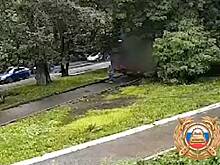 Водитель большегруза насмерть переехал 85-летнюю россиянку и попал на видео