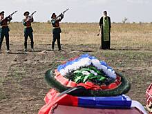 Родственники бойца СВО потребовали вырыть его тело из могилы с одной целью