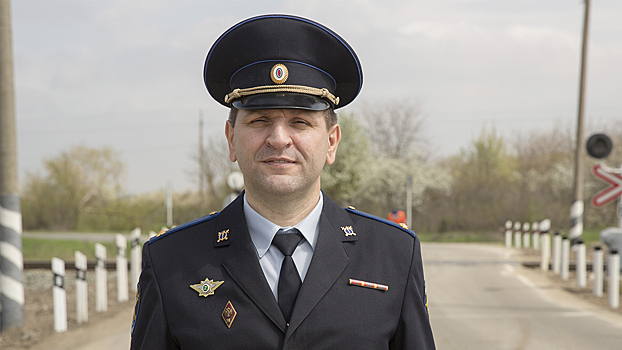 На Кубани следователь краснодарского главка спас жизнь двоим пострадавшим в автомобильной аварии
