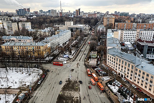 Высота — 63 метра: NN.RU показывает город с крыши дома на площади Свободы