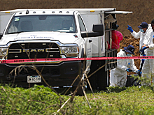 Свыше 500 мешков с человеческими останками обнаружили у стадиона в Мексике