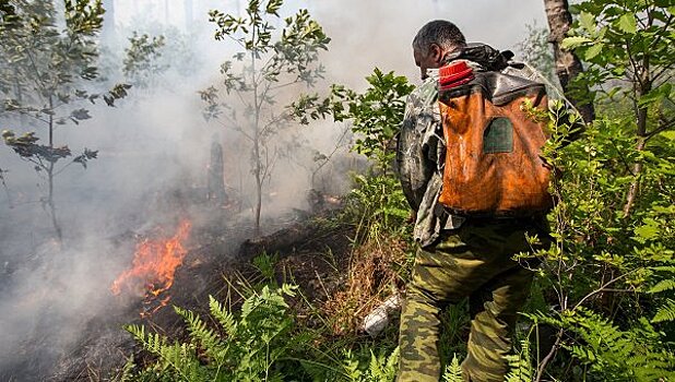 Крушение Ил-76 вызвало лесной пожар в Иркутской области