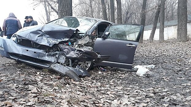 Четыре человека пострадали в лобовом столкновении на Северном кольце в Алматы