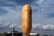 На Кипре установили статую картофеля в форме пениса