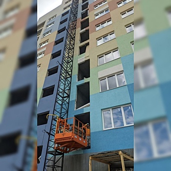 Монтаж окон начался в проблемном ЖК «Радуга» в Дзержинске
