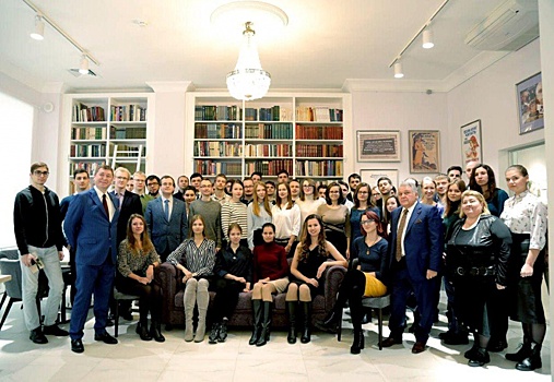 В Доме ученых имени Щукина прошло посвящение в курчатовцы