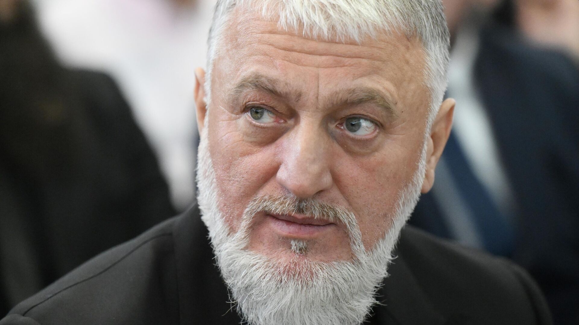 Соратник Кадырова заявил о нападении неизвестных с ножами и кастетами на жителей Ингушетии