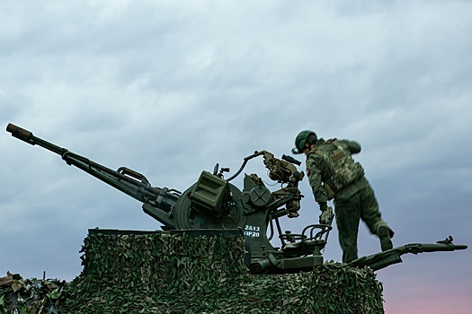 В Краснодаре объяснили напугавший жителей громкий звук в небе работой ПВО