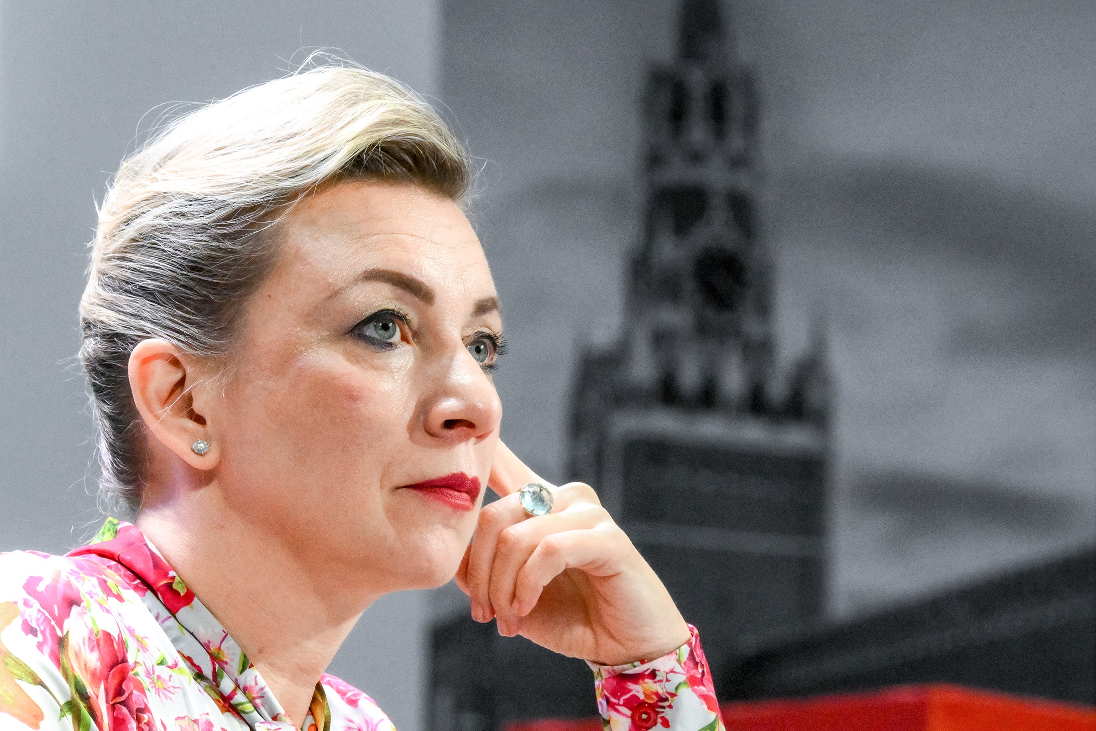 Захарова: Мир должен крикнуть «ловите нациста» после слов Зеленского о россиянах