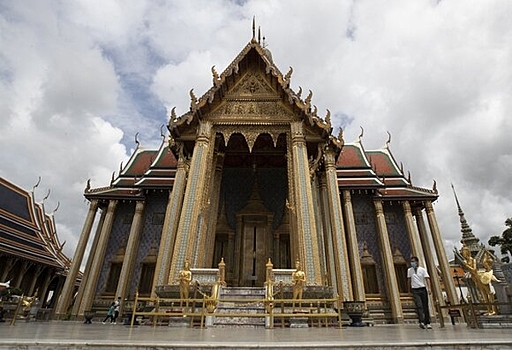 Таиланд изменит правила приема туристов