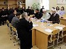 В Екатеринбургской духовной семинарии состоялся круглый стол памяти сотрудницы ГУФСИН России по Свердловской области Веры Лещенко