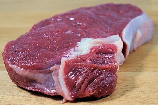 Более 20 тонн мяса без документов пытались ввезти в Приморье