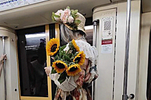 Необычный образ пассажирки московского метро восхитил сеть