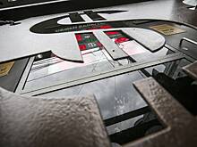 Курс доллара: кто мешает рублю этим летом