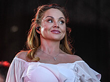 Выступившая в Тюмени МакSим уважила зрителей, устроив гендер-пати