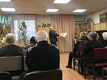 Студия «Созвучие» центра «Академический» выступила с концертом в обществе «Свет»
