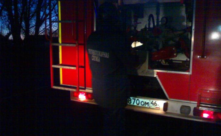 В Советском районе Курска загорелся жилой дом