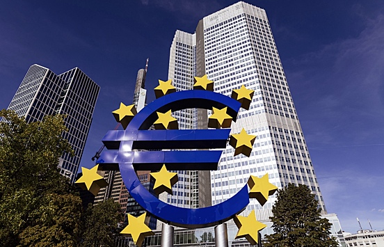 Еврокомиссия повысила прогноз по инфляции до рекордных 8,5%