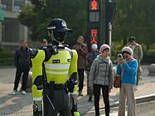 CGTN: в Китае заработал первый робото-регулировщик движения с ИИ