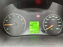 Автотека: в РФ растет доля проблемных автомобилей с пробегом в 2022 году
