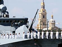 Минобороны РФ предложило обновить форму для офицеров ВМФ
