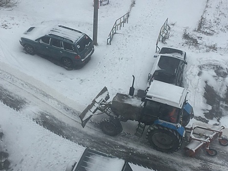 В Пензе коммунальщики отчитались о результатах уборки снега с дорог за полдня
