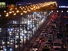 Правительство отказало автомобилистам в выезде на выделенку