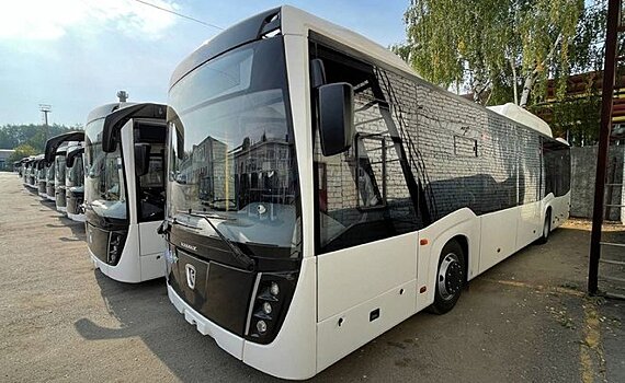 КАМАЗ передал Кирову 51 новый НЕФАЗ