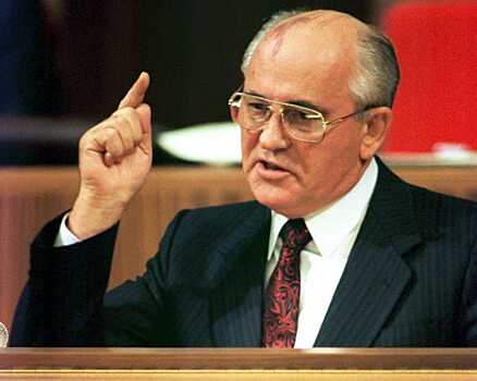 За «ведущую роль в мирном процессе». 30 лет назад Михаил Горбачев получил Нобелевскую премию мира