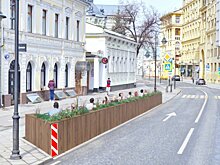 В Москве на месте парковок предложили построить летние кафе