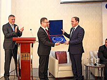 Мэра Тбилиси отметили специальной наградой