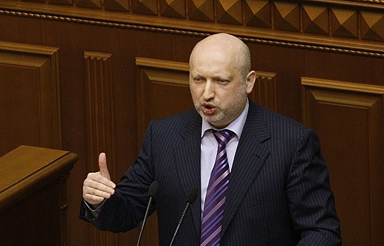 Турчинов заявил о "колоссальных убытках" Украины от конфликта в Донбассе