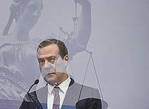 Дело НЛМК дошло до Дмитрия Медведева