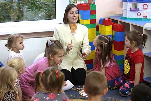 Воспитатель года Елизавета Богатырева поделилась с "РГ" планами на будущее