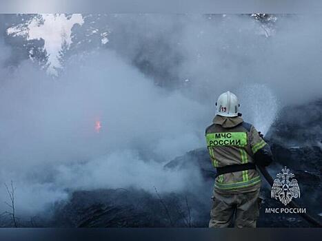 Крыша дома загорелась в Нерчинске
